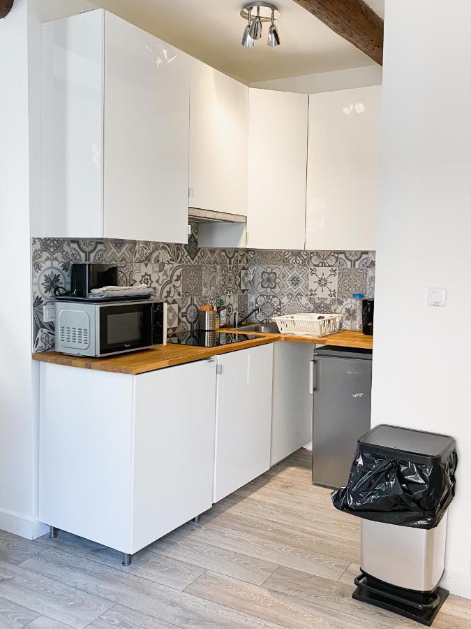 דירות Or - Studio En Plein Centre De L'Isle Sur Sorgue מראה חיצוני תמונה