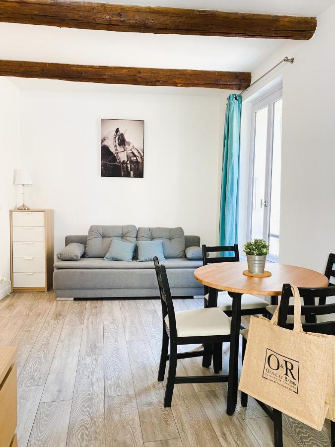 דירות Or - Studio En Plein Centre De L'Isle Sur Sorgue מראה חיצוני תמונה